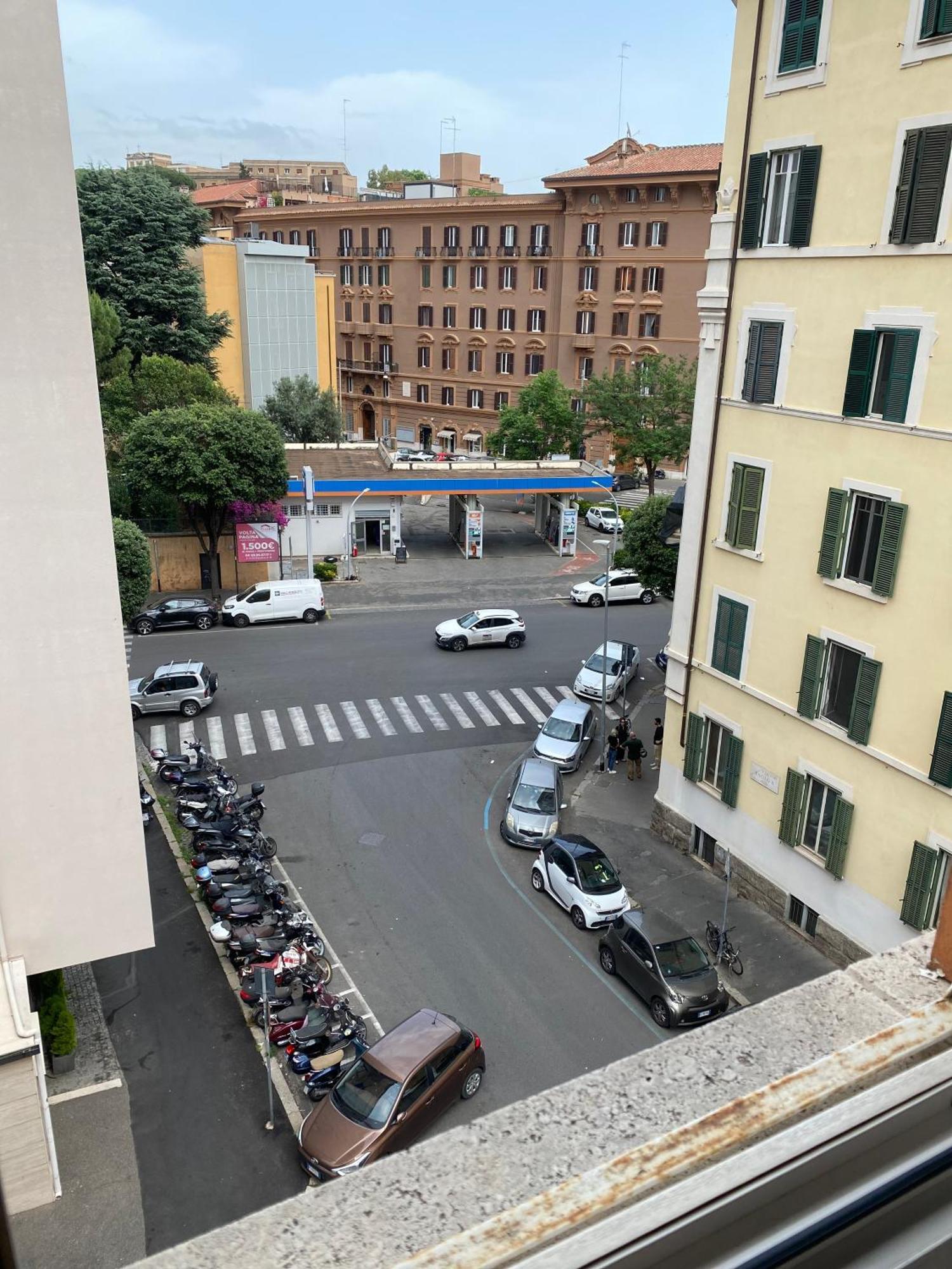 Near San Pietro And Vaticano Pensión *